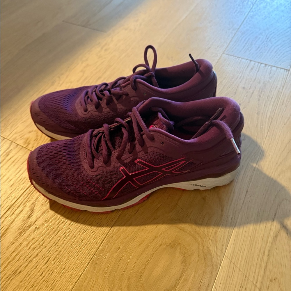 Asics Women's Athletic Shoes - Deep Burgundy